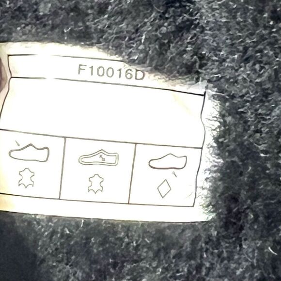 UGG Classic Ankle Bootie Women's 7 Black Leather Sheepskin Lining Pull On Casual - Picture 11 of 11